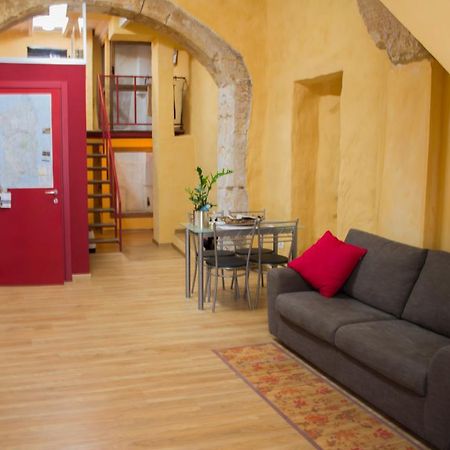 Appartamento Rosso Buoni E Cattivi Cagliari Habitación foto